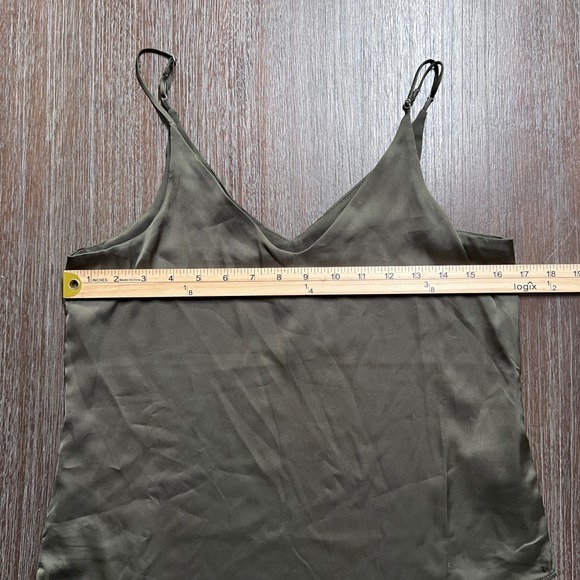 Express Olive Green Cami Tank Top XS Sleeveless V Neck Adjustable Strap New - Picture 5 of 5